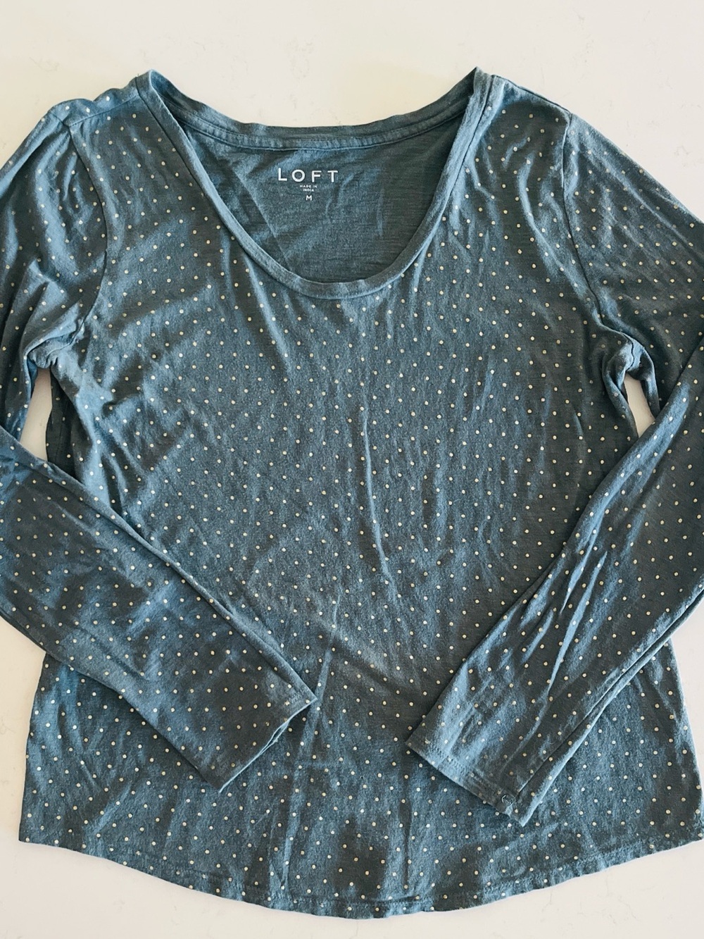 LOFT Green Long Sleeve Scoop Neck Top with Gold Polka Dots layers fall
